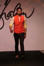 promotes Fatso at Shalom fashion show in Andrews, Bandra, Mumbai on 30th April 2012 (24).JPG